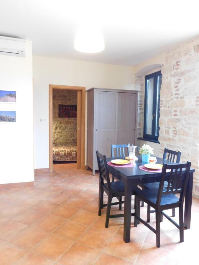 Apartma Rovinj's Flowers