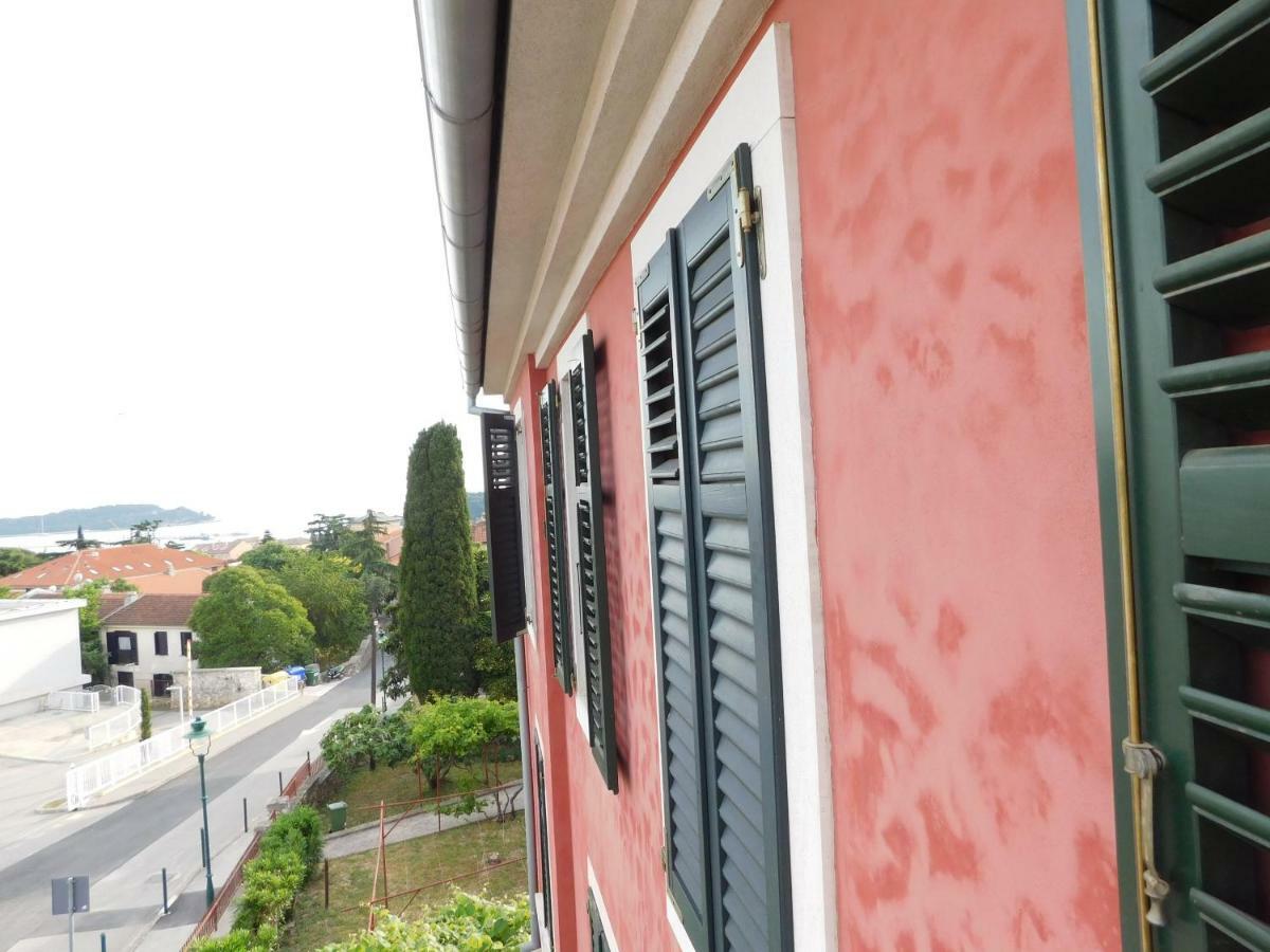 Rovinj's Flowers Apartma *